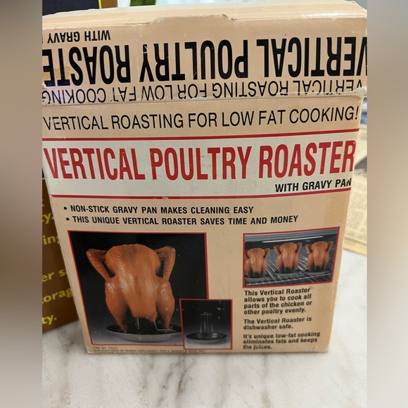 Kitchen items- 3 tier oven rack, chicken roaster and ramekin 4 pack - Picture 4 of 4